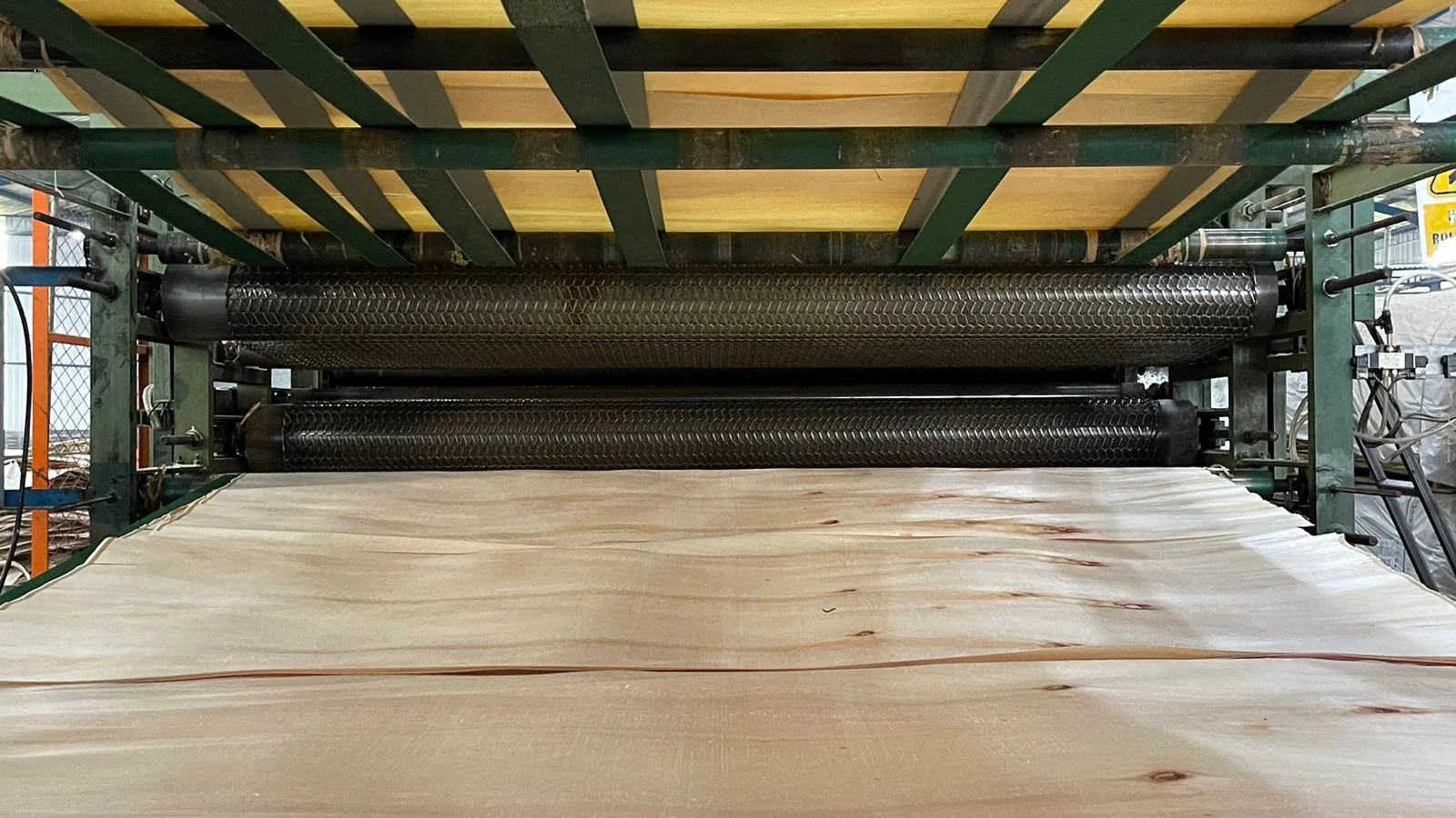CONTINUOUS DRYER — photograph 5 of 5