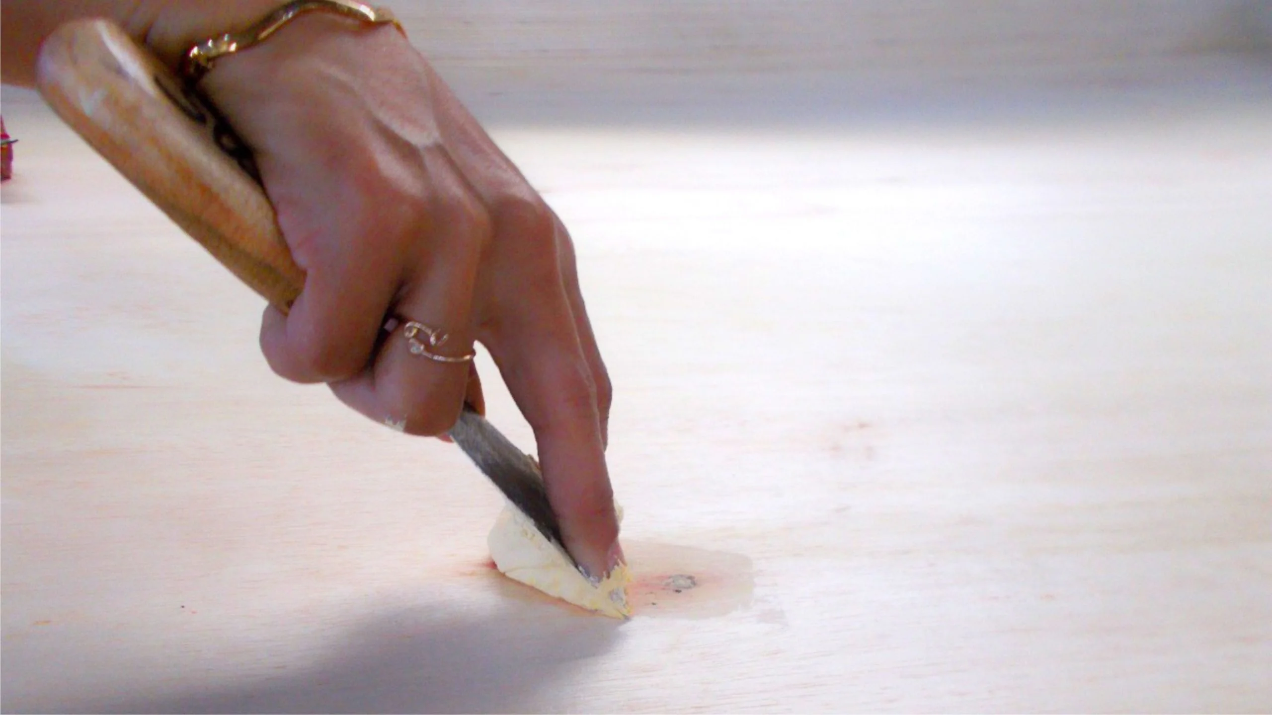 PUTTY — photograph 2 of 3